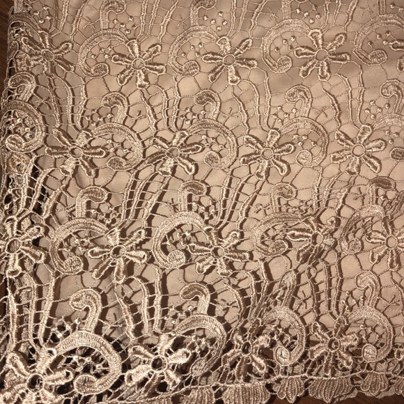 Crochet overlay skirt - Picture 2 of 4